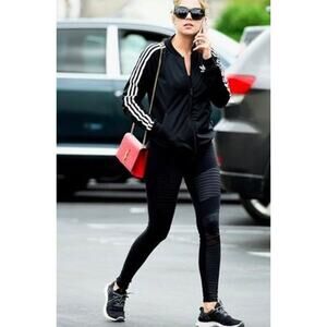 adidas Womens Superstar Track Jacket Black 3 Stripe Full Zip Classic Small Retro